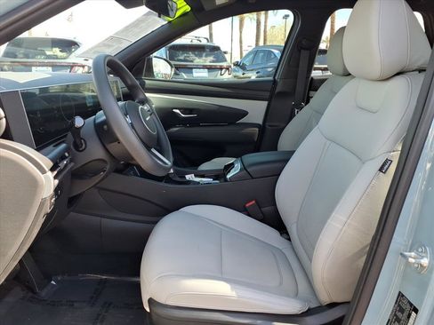 Certified 2025 Hyundai Santa Cruz SEL image 19