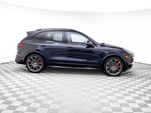 Used 2016 Porsche Cayenne GTS AWD/4WD image 7
