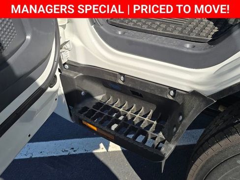 New 2025 Chevrolet Low Cab Forward image 20