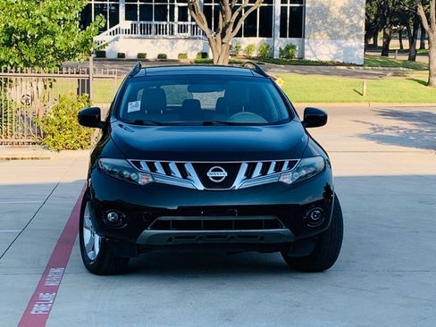 Used 2009 Nissan Murano SL w/ Technology Pkg FWD image 2