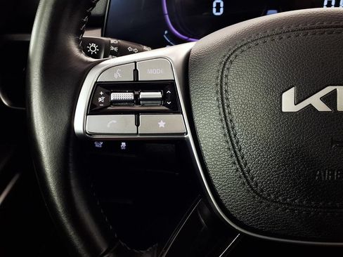 Used 2025 Kia Telluride S FWD image 20