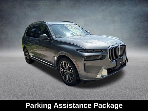 Used 2024 BMW X7 xDrive40i AWD/4WD image 10