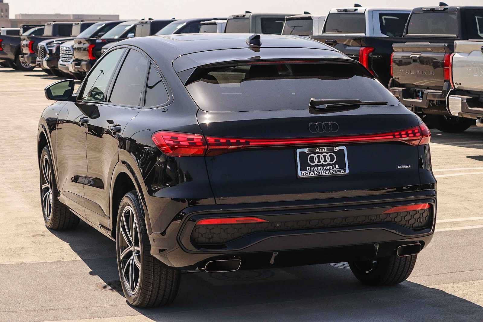 New 2026 Audi Q5 Premium AWD/4WD image 6
