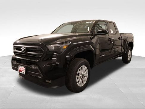 New 2026 Toyota Tacoma SR5 AWD/4WD image 5
