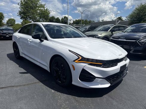 Used 2022 Kia K5 GT-Line AWD/4WD image 10