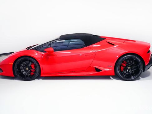 Used 2017 Lamborghini Huracan LP 610-4 AWD/4WD image 5