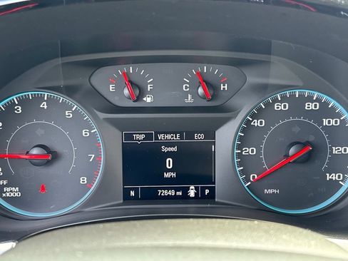 Used 2021 Chevrolet Traverse LS FWD image 18