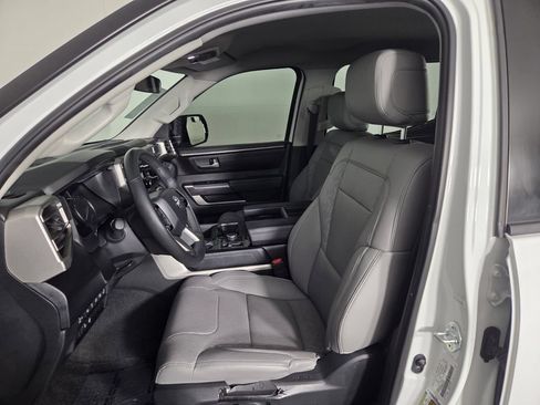Used 2024 Toyota Tundra SR5 w/ SR5 Premium Package AWD/4WD image 9