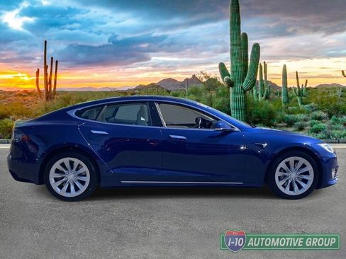 Used 2017 Tesla Model S AWD image 2