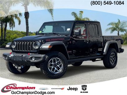 New 2026 Jeep Gladiator Rubicon w/ Steel Power Dome Hood Package