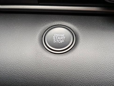 Used 2026 Hyundai Elantra Sport FWD image 28