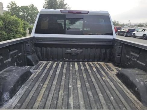 Used 2026 Chevrolet Silverado 2500 LT w/ Safety Package AWD/4WD image 6