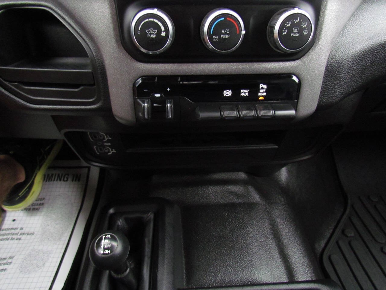 Used 2019 RAM 3500 Tradesman w/ Chrome Appearance Group AWD/4WD image 20