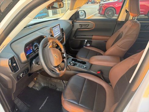 Used 2024 Ford Bronco Sport Badlands w/ Premium Package image 11