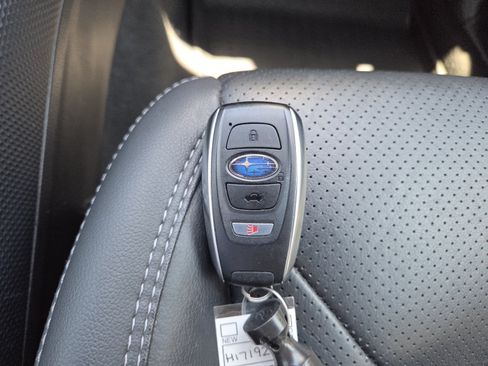 Used 2024 Subaru Forester Touring AWD/4WD image 36