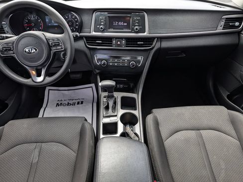 Used 2017 Kia Optima LX FWD image 12