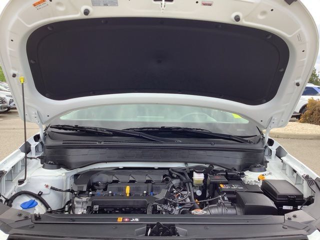 Used 2026 Hyundai Venue SEL FWD image 12