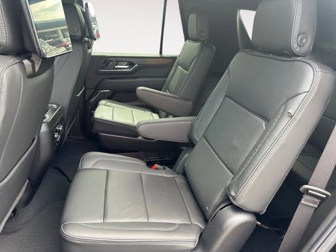 New 2026 GMC Yukon Denali w/ Advanced Technology Package AWD/4WD image 24