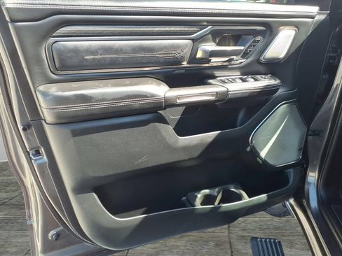 Used 2019 RAM 1500 Limited AWD/4WD image 9