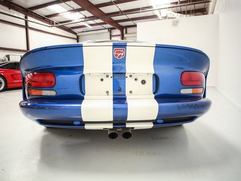 Used 1996 Dodge Viper GTS RWD image 6