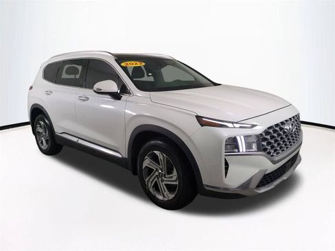 Used 2022 Hyundai Santa Fe SEL w/ Convenience + Premium Package FWD image 2