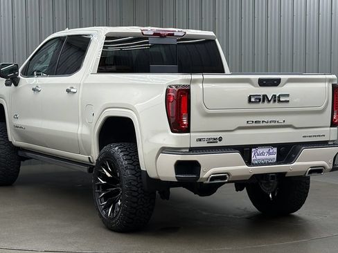 Used 2026 GMC Sierra 1500 Denali Ultimate AWD/4WD image 3