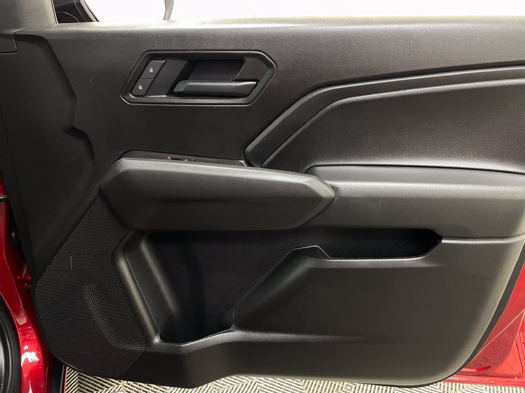 Certified 2025 Chevrolet Colorado W/T AWD/4WD image 40