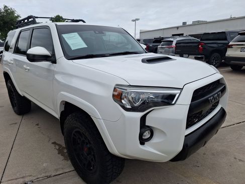 Used 2020 Toyota 4Runner TRD Pro AWD/4WD image 8