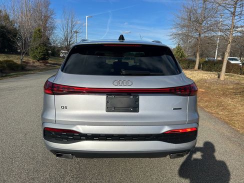 New 2025 Audi Q5 Premium image 14
