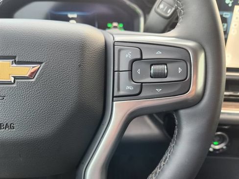 Used 2023 Chevrolet Silverado 1500 LT RWD image 32