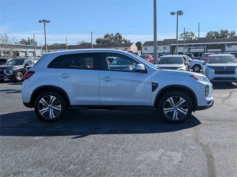 Used 2026 Mitsubishi Outlander Sport ES image 5