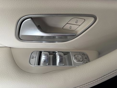 Certified 2026 Mercedes-Benz GLE 350 4MATIC image 19