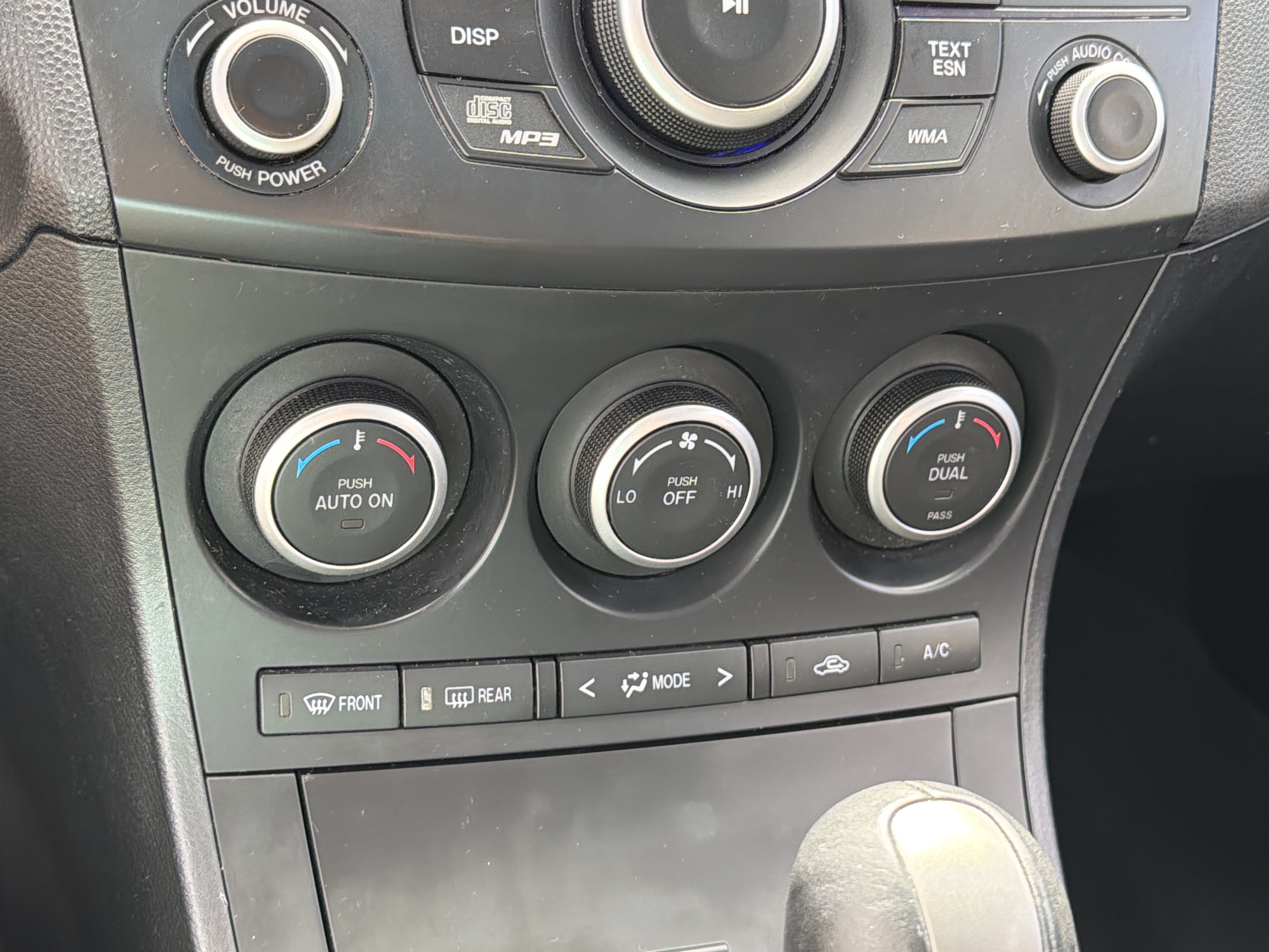 Used 2012 MAZDA MAZDA3 s Touring FWD image 21