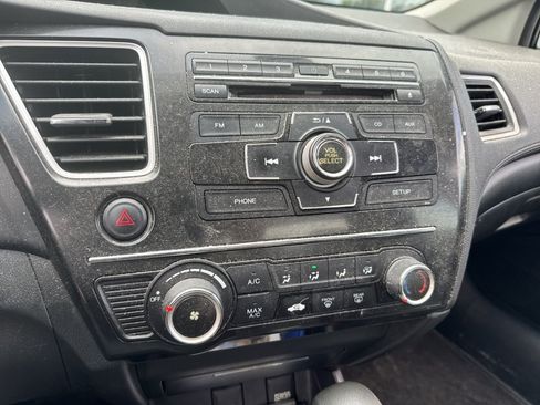 Used 2013 Honda Civic LX image 9