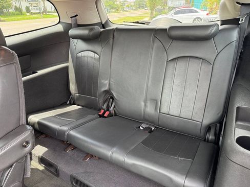 Used 2012 Buick Enclave Leather AWD/4WD image 15