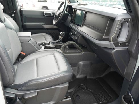 Used 2023 Ford Bronco Everglades AWD/4WD image 15