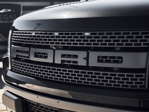 Used 2013 Ford F150 Raptor w/ Luxury Equipment Group AWD/4WD image 10