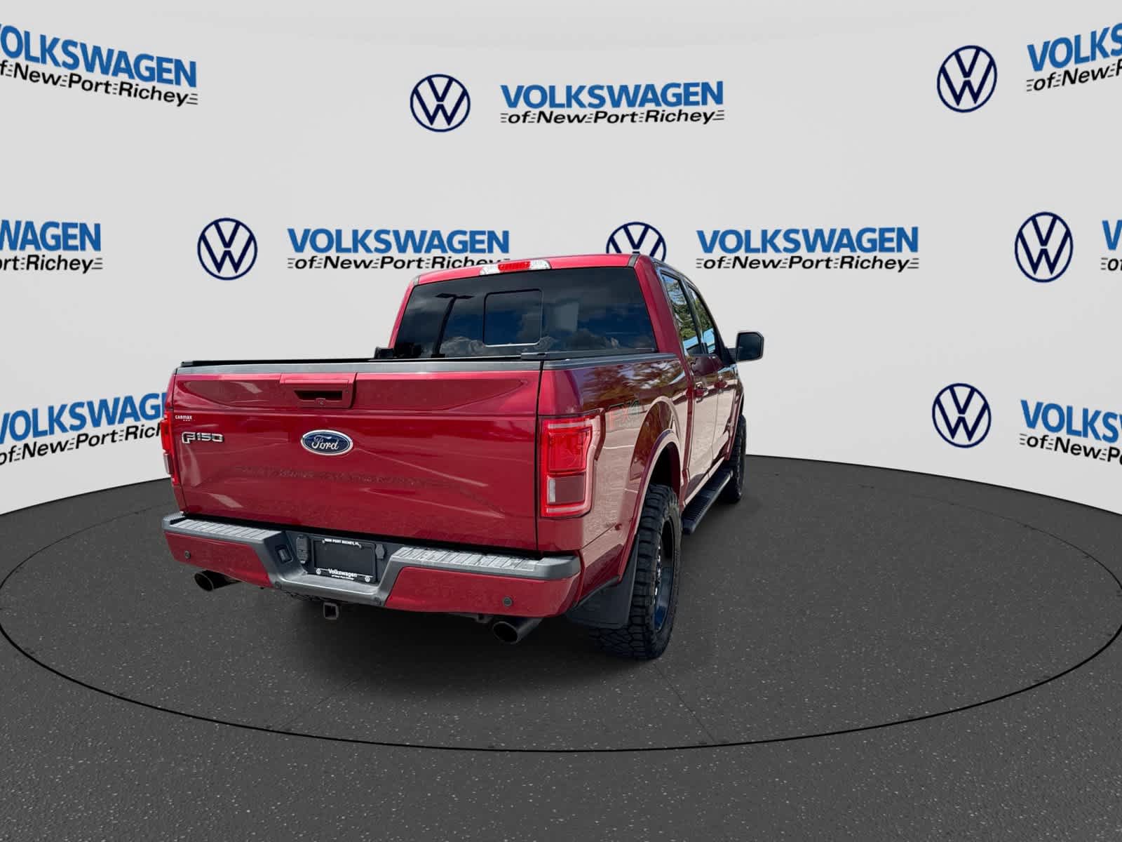 Used 2016 Ford F150 Lariat w/ Equipment Group 502A Luxury AWD/4WD image 14