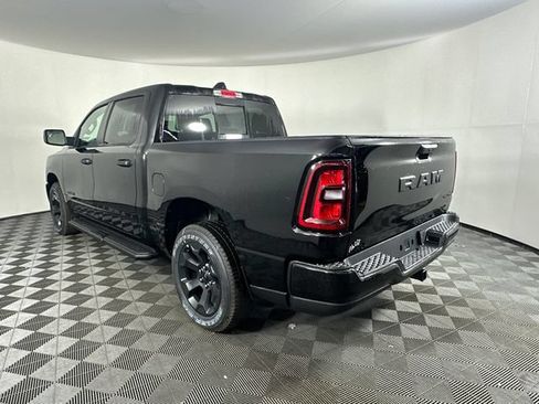 New 2026 RAM 1500 Express AWD/4WD image 9