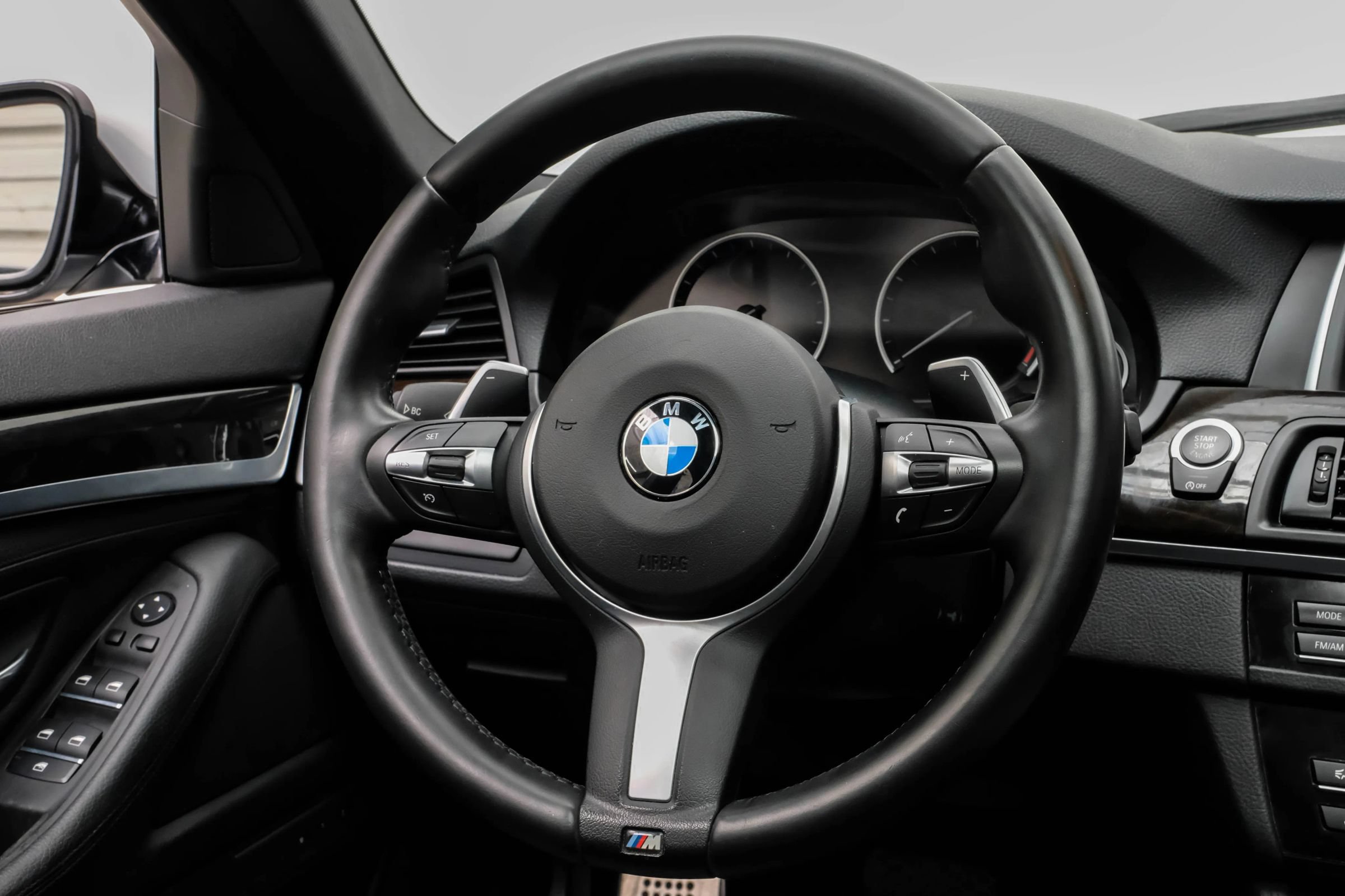 Used 2014 BMW 535i Sedan RWD image 17
