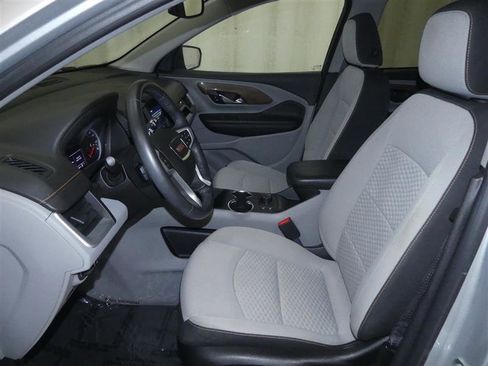 Used 2018 GMC Terrain SLE image 19