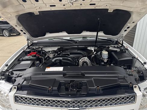 Used 2011 Chevrolet Tahoe LTZ image 42