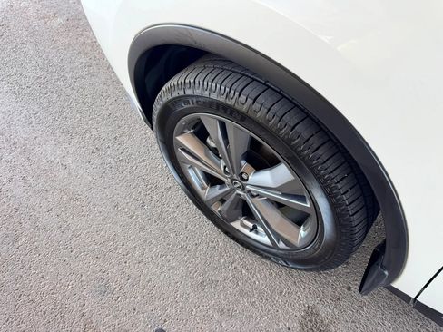 Used 2023 Nissan Murano Platinum w/ Cargo Package FWD image 32