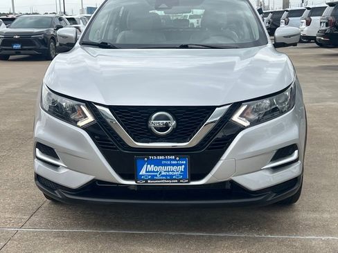 Used 2022 Nissan Rogue Sport SL image 3