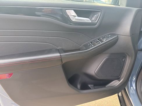 Used 2024 Ford Escape ST-Line Select w/ Tech Pack #1 image 8