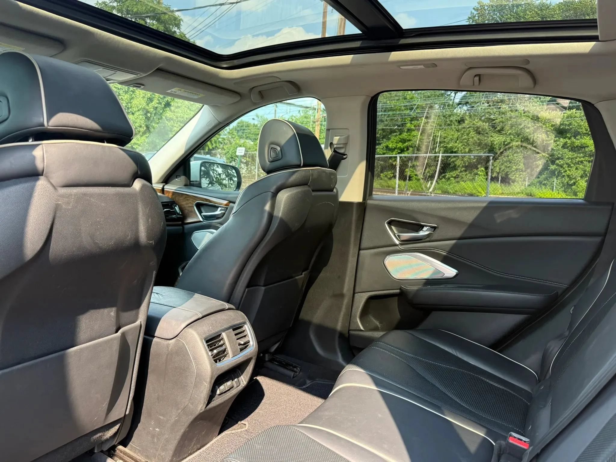 Used 2019 Acura RDX w/ Advance Package FWD image 30