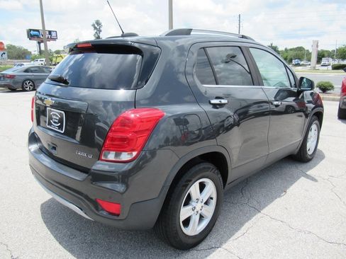 Used 2018 Chevrolet Trax LT w/ Driver Confidence Package FWD image 7
