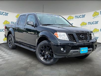 Used 2020 Nissan Frontier SV w/ Midnight Edition Floor Mats
