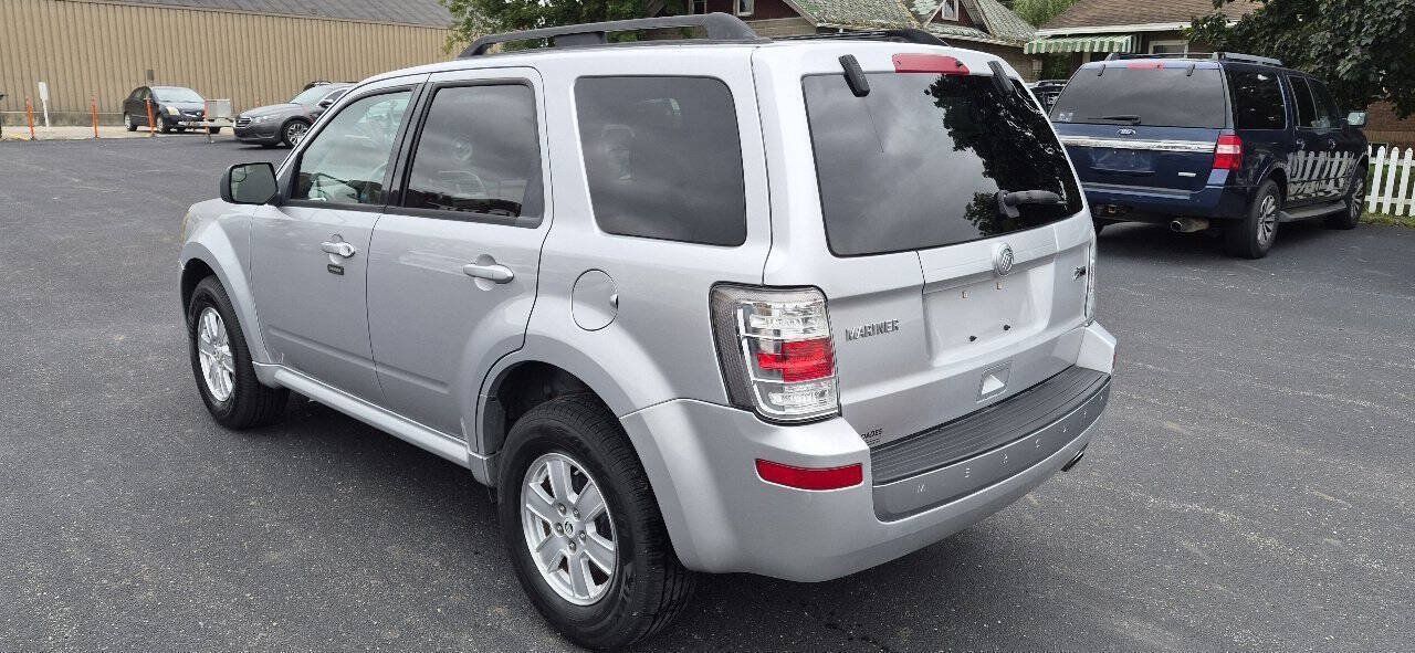 Used 2011 Mercury Mariner 2WD w/ 101A Rapid Spec Order Code image 3