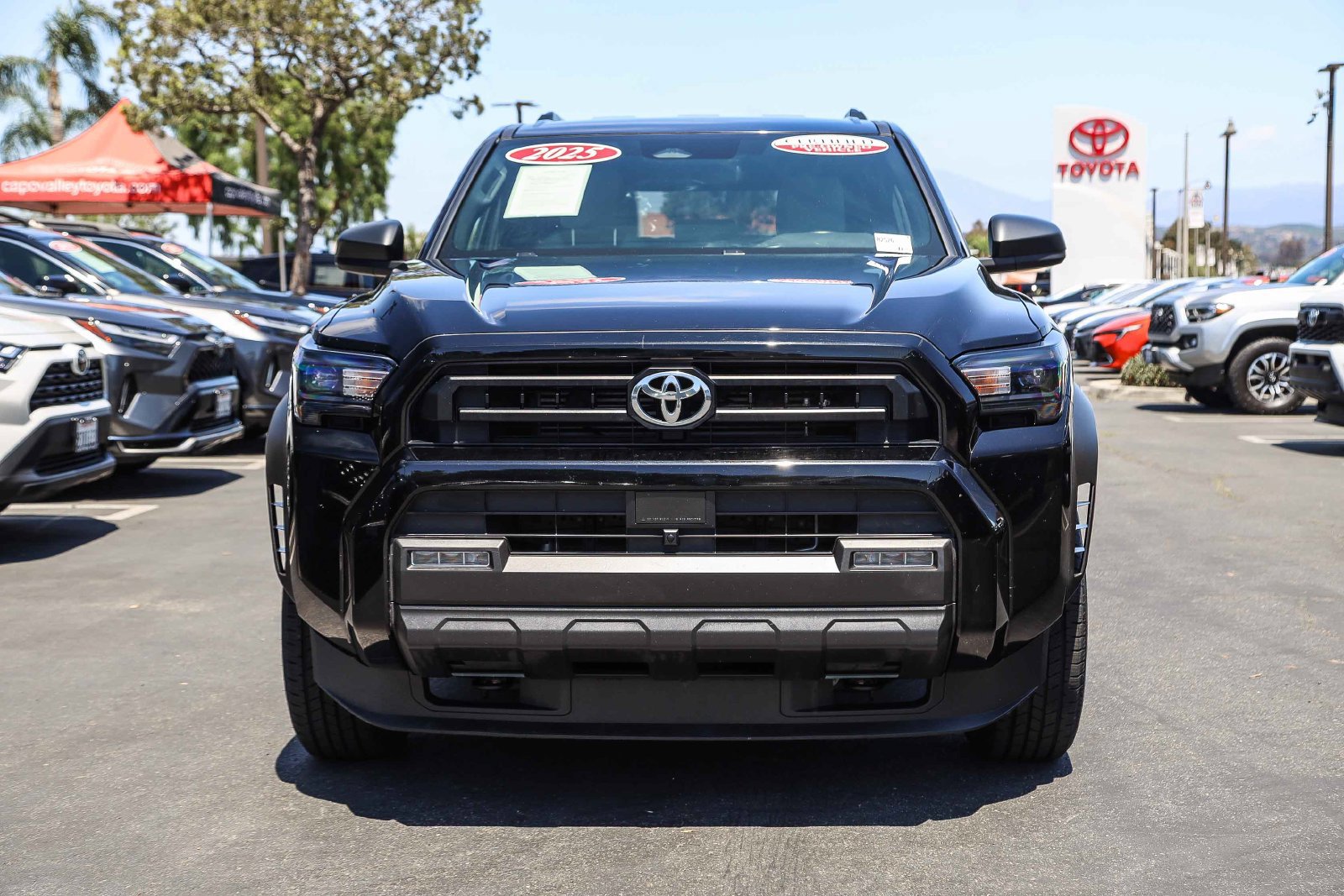 Certified 2025 Toyota 4Runner SR5 AWD/4WD image 2